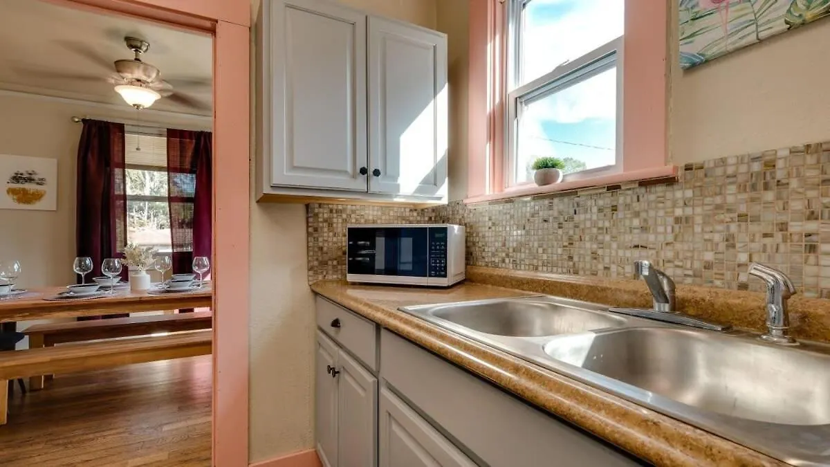 Appartement Retro Rainbow At Herb River- Flamingo Flat #4 Savannah